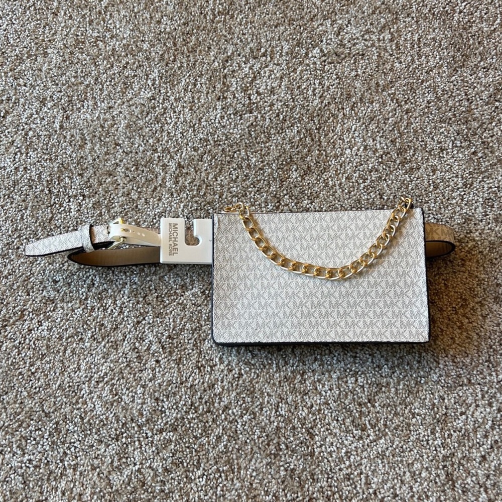 Brand new Michael Kors fanny pack, paper still inside